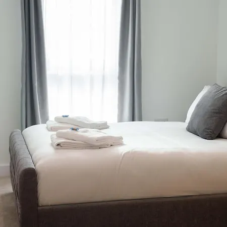 2-bedroom 2 Bath In Centre Close To Attractions Apartment Leeds (West Yorkshire)