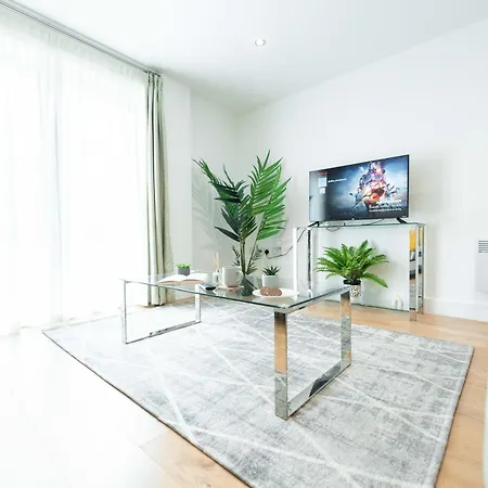 2-bedroom 2 Bath In Centre Close To Attractions Apartment Leeds (West Yorkshire)